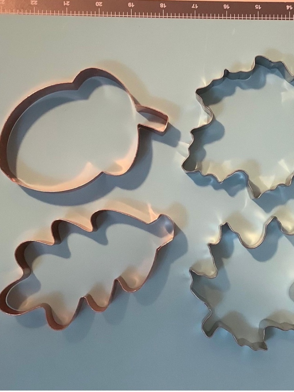 Cookie Cutters, Acorn, Oak Leaves, Set 4 pcs., metal.